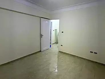 Apartments For rent in Mortada Basha St, Ganaklis, 125 sqm