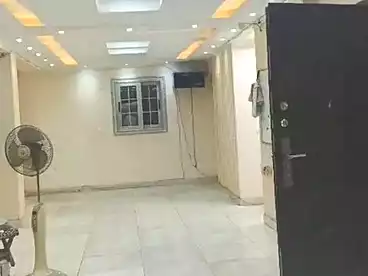 إداري للإيجار في جناكليس، الاسكندرية، 200 متر