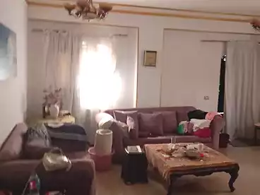 in El Hekma St., Seventh Neighborhood, 240 sqm