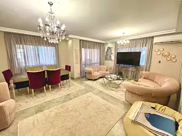 في شارع لبنان، المهندسين، 175 متر