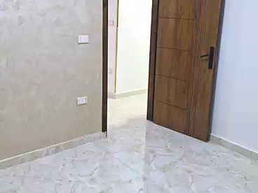 تجاري للبيع في شارع زغلول، المريوطية، 90 متر