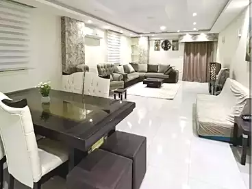 Apartments For sale in El-Gaish St., Hadayek El Ahram, 180 sqm