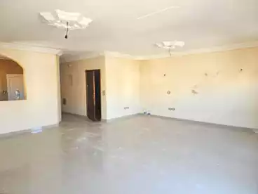 in Omar Khorshid St., El Banafsag 10, 200 sqm
