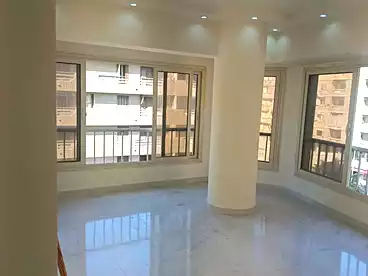 شقق للبيع في شارع عين شمس، البيطاش، 160 متر