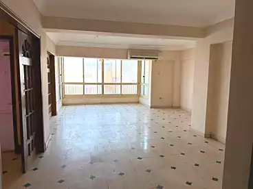 عقارات للإيجار في شارع كمال حسن علي، شيراتون، 140 متر