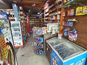 Commercial For sale in El-Gaish Rd St., Miami, 100 sqm