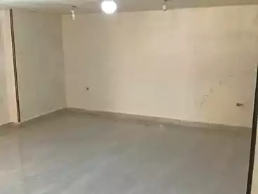 محل دوبلكس للبيع في محرم بك، الاسكندرية، 170 متر