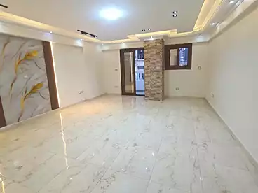Apartments For sale in Iskandar Ibrahim St., Miami, 135 sqm