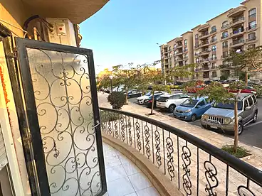 شقق للبيع في شارع يوسف السباعي، المرحله الأولى، 92 متر