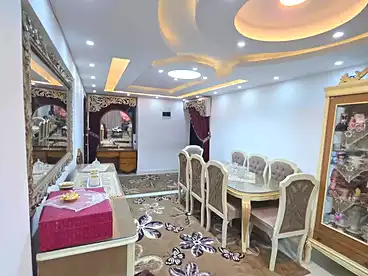 شقق للبيع في شارع جمال عبد الناصر، ميامي، 150 متر