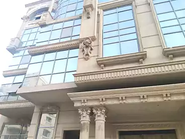 في شارع الملتقى العربي، شيراتون، 350 متر
