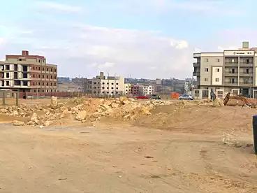 في الحي الثالث، بيت الوطن، 704 متر
