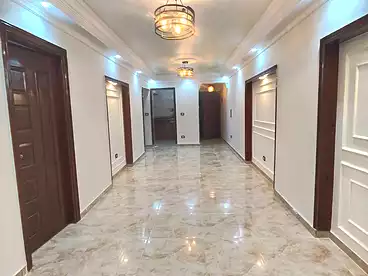 Apartments For sale in Mahmoud El-Isawy St., Miami, 100 sqm