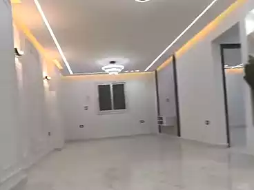 شقق للبيع في شارع 27، النزهة 2، 160 متر