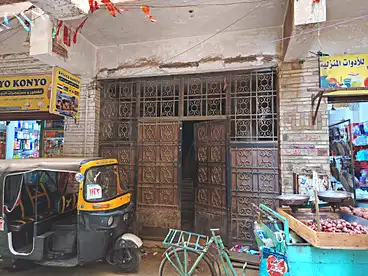 Building For sale in Hassanein Desoky St., Hadayek El Maadi, 150 sqm