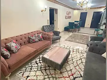 شقق للبيع في كورنيش حلوان، حلوان، 200 متر