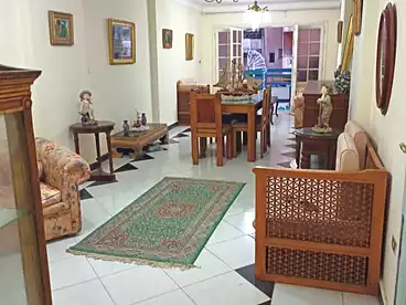 شقق للبيع في شارع جمال عبد الناصر، المندرة، 180 متر