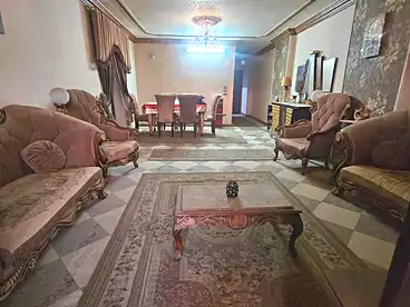 شقق للبيع في شارع العشرين، فيصل، 235 متر