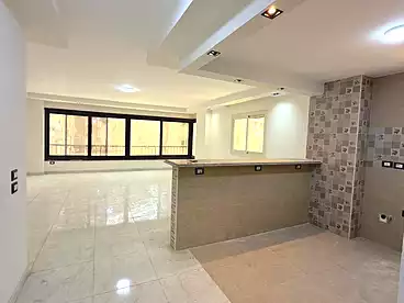 في ميدان لبنان، المهندسين، 150 متر