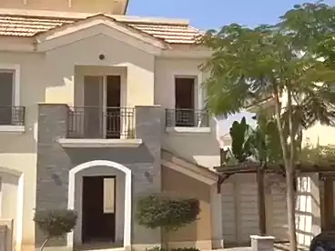 Villas For sale in The Capital Way Compound - The Waterway, R7, 400 sqm