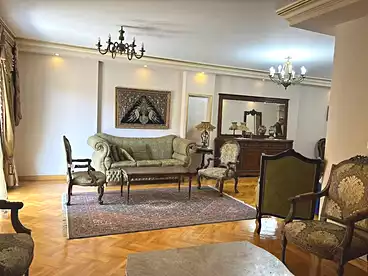 شقق للبيع في شارع عبد السلام عارف، زيزينيا، 275 متر