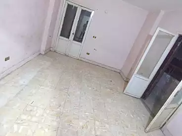 Apartments For sale in Rael St., Manshiet Ain Helwan, 180 sqm