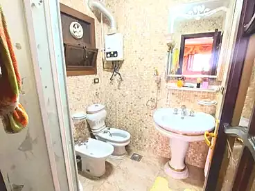 Apartments For sale in Shamaa, El Seyouf, 175 sqm