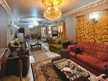شقق للبيع في اللبيني، فيصل، 190 متر