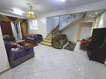 Duplex For sale in Helwan, Greater Cairo, 320 sqm