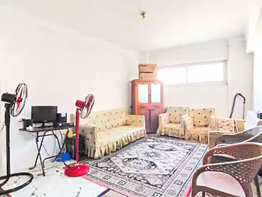 شقق للبيع في محرم بك، الاسكندرية، 130 متر