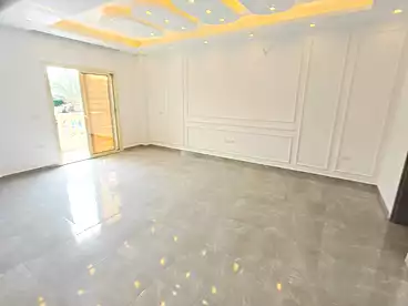 Apartments For sale in El Sheikh Salim El Bishri St., El Banafsag 6, 210 sqm