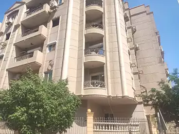 in Al-Gabri St., El Banafsag Omarat, 175 sqm