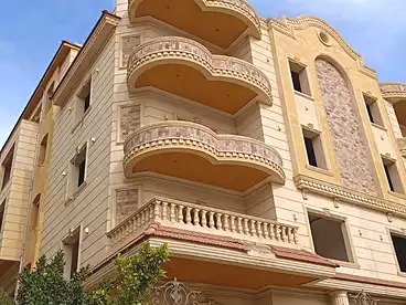عمارات للبيع في شارع أمين الرفاعي، القرية السياحية الرابعه، 300 متر