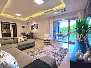 شقة بحديقة للبيع في مدينتي - بي 12، المنطقه الثانيه عشر عمارات، 124 متر