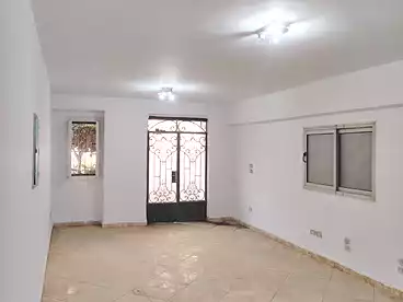 Administrative For sale in Abd El Aziz Fahmy St., Heliopolis Square, 440 sqm