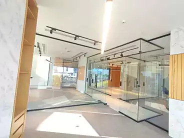 Offices For rent in 5A Mall - The Waterway, Compounds in New Cairo, 217 sqm