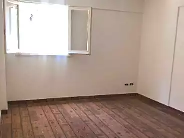 شقق للإيجار في محرم بك، الاسكندرية، 135 متر