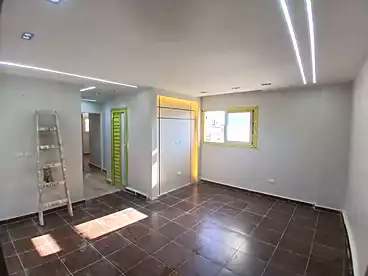 شقق للبيع في شارع الزهور، البيطاش، 120 متر