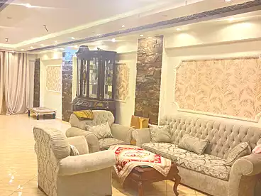 Apartments For sale in El-Gaish Rd, Camp Cesar, 281 sqm
