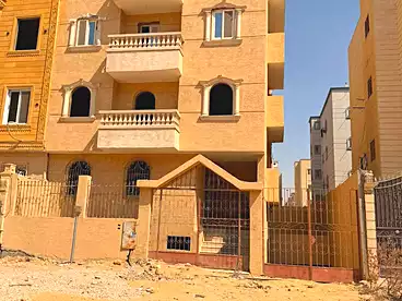 عمارات للبيع في المجاورة الأولي، حي البنفسج - الحي السادس، 276 متر