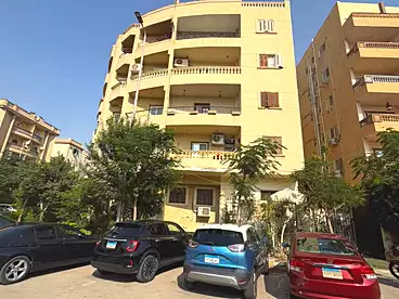 For sale in Rawdat Al Azhar Compound, Compounds in New Cairo, 156 sqm