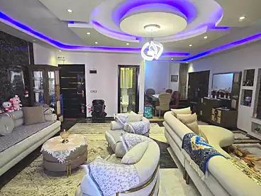 Apartments For sale in Iskandar Ibrahim St., Miami, 155 sqm