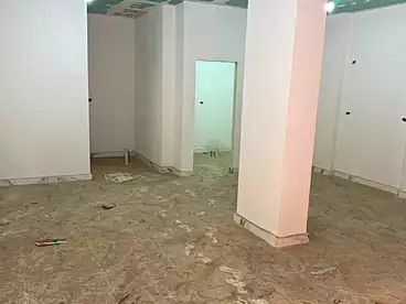 Shops For sale in El Hanouvel, Al Agamy, 42 sqm