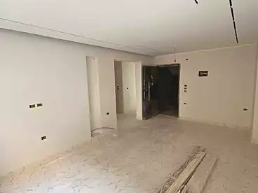 Apartments For sale in Street 27, Nozha 2, 145 sqm
