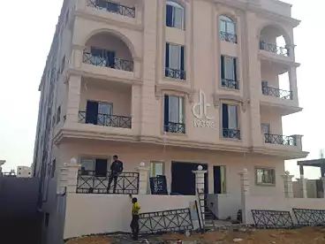 للبيع في الحي الأول، بيت الوطن، 252 متر