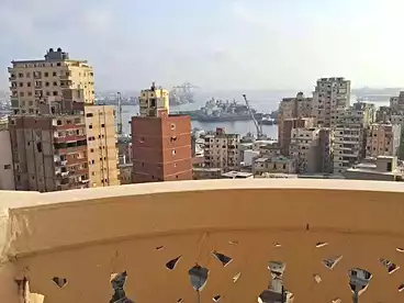 Apartments For sale in Ras Al Tin, Alexandria, 120 sqm