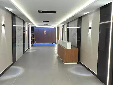 عقارات للإيجار في شارع التسعين الشمالي، شارع التسعين، 2600 متر