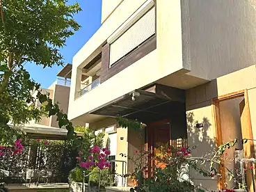 Separate Villa For sale in Upville Compound - Wadi El Nile, Compounds in 6 October, 440 sqm