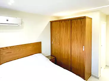 عقارات للإيجار في كامب شيزار، الاسكندرية، 140 متر