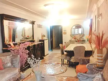 شقق للبيع في محرم بك، الاسكندرية، 160 متر